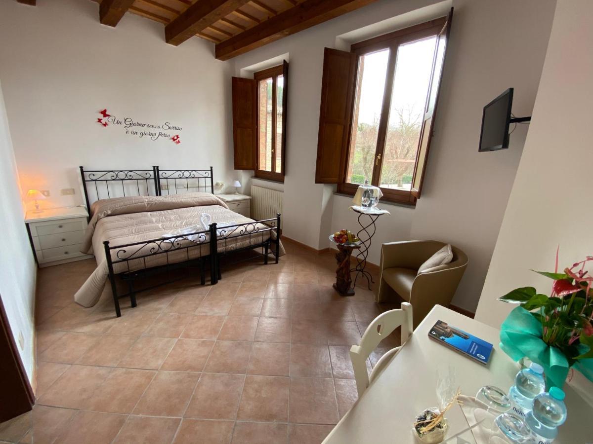 Locanda Della Pieve Pievebovigliana Dış mekan fotoğraf