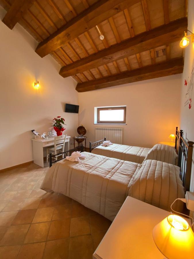 Locanda Della Pieve Pievebovigliana Dış mekan fotoğraf